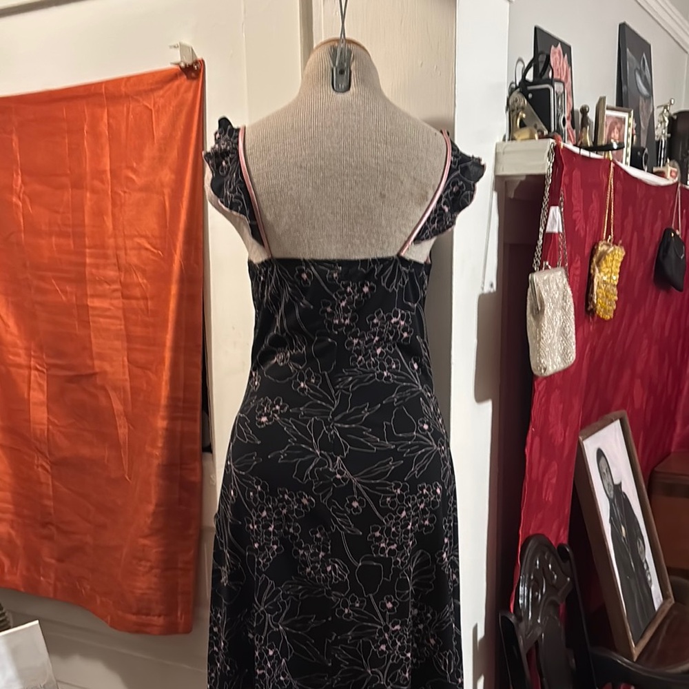 Speechless Black Sweetheart Midi Gown - Picture 4 of 4